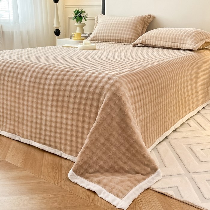 91家纺网 家纺一手货源 找家纺 宅部落 2025新款加厚牛奶绒泡泡绒单床单床单单品床单单件 优雅驼