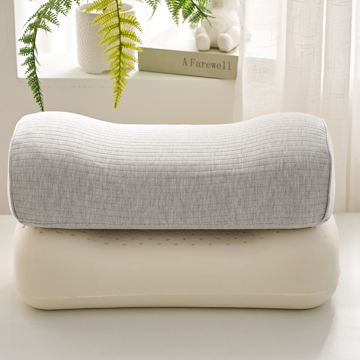 鼎盛乳胶 2025新款条纹趴睡枕乳胶便携枕 条纹浅灰