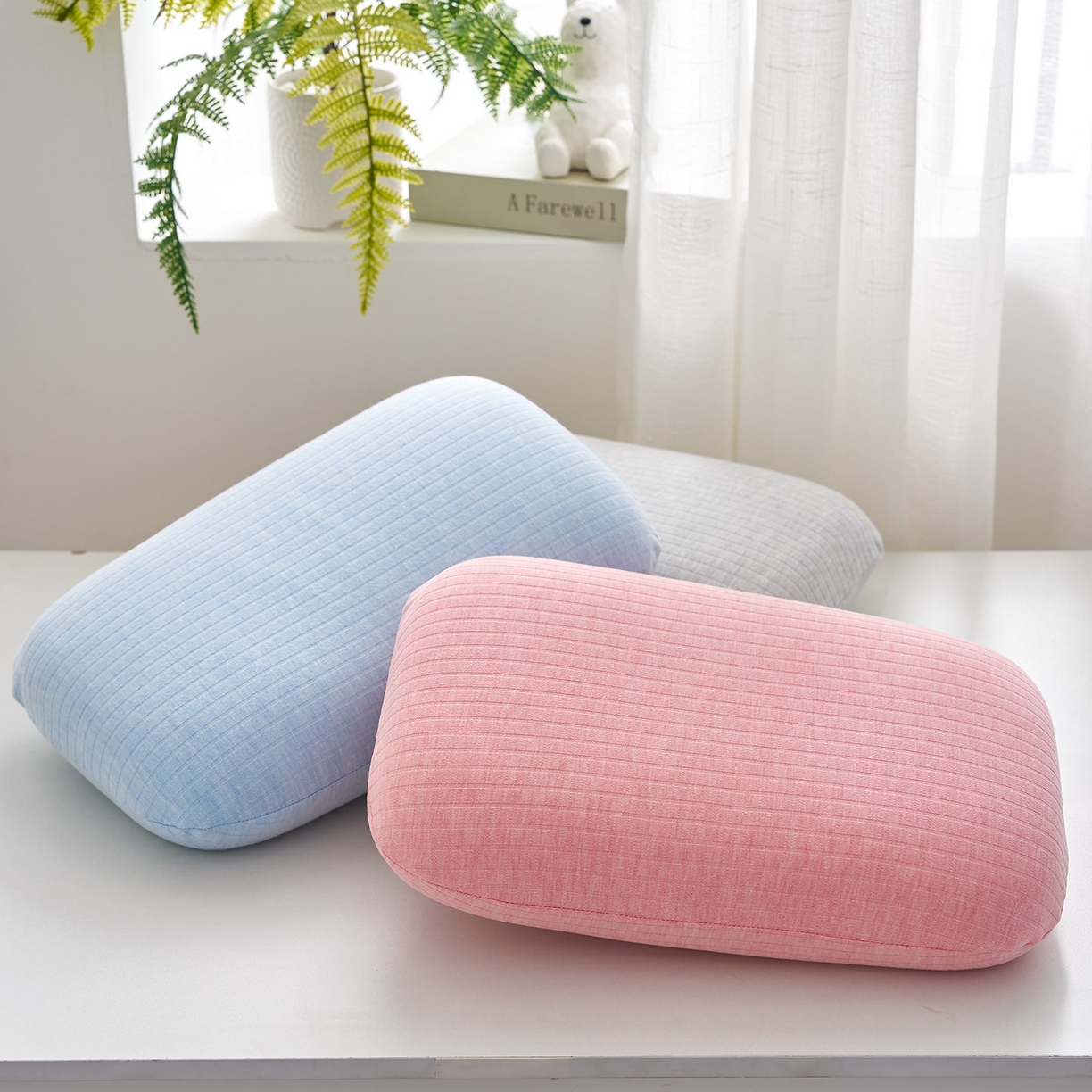 91家纺网 家纺一手货源 找家纺 鼎盛乳胶 2025新款条纹学生午睡枕乳胶面包枕 组合图仅供展示不可下单
