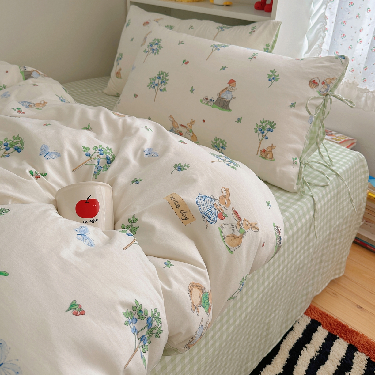 91家纺网 家纺一手货源 找家纺 初念 2025新款水洗棉系绳云朵棉四件套系列 系带-小兔弦音