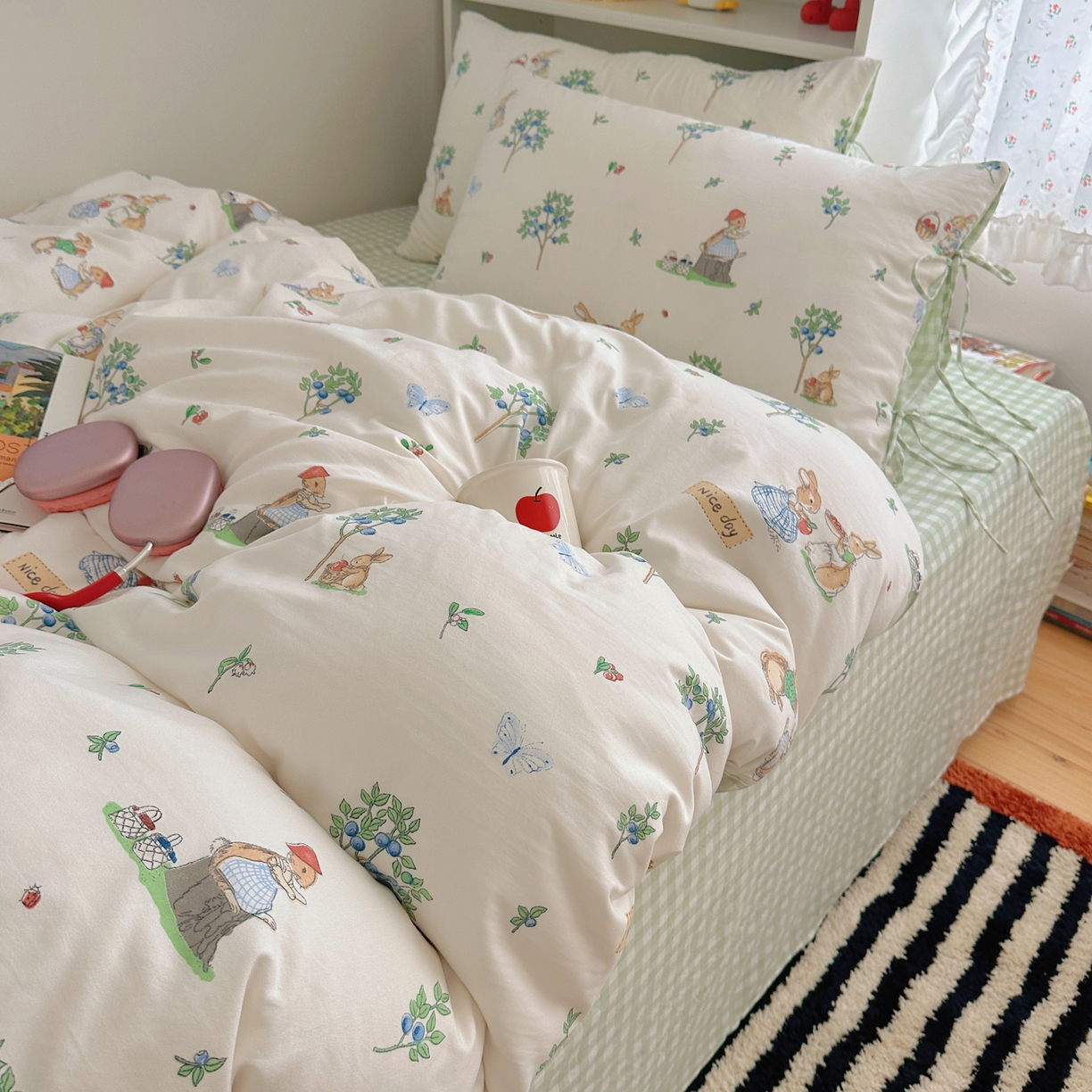 91家纺网 家纺一手货源 找家纺 初念 2025新款水洗棉系绳云朵棉四件套系列 系带-小兔弦音