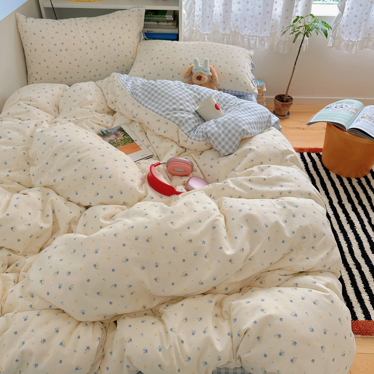 91家纺网 家纺一手货源 找家纺 初念 2025新款水洗棉系绳云朵棉四件套系列 系带-小兰花