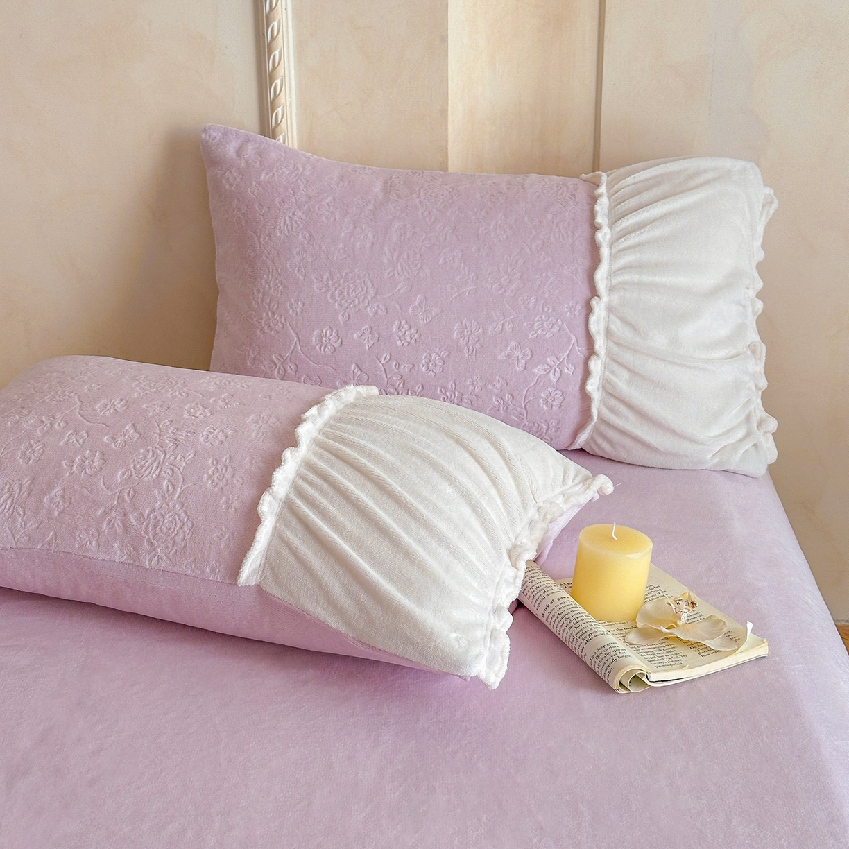 91家纺网 家纺一手货源 找家纺 逸尚阁 2025新款法式立体雕花牛奶绒四件套--绒格娜 绒格娜-雾紫