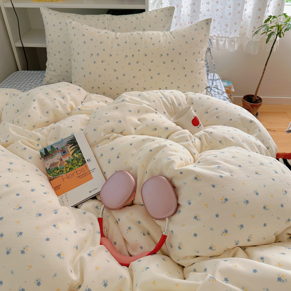 91家纺网 家纺一手货源 找家纺 初念 2025新款水洗棉系绳云朵棉四件套系列 系带-小兰花