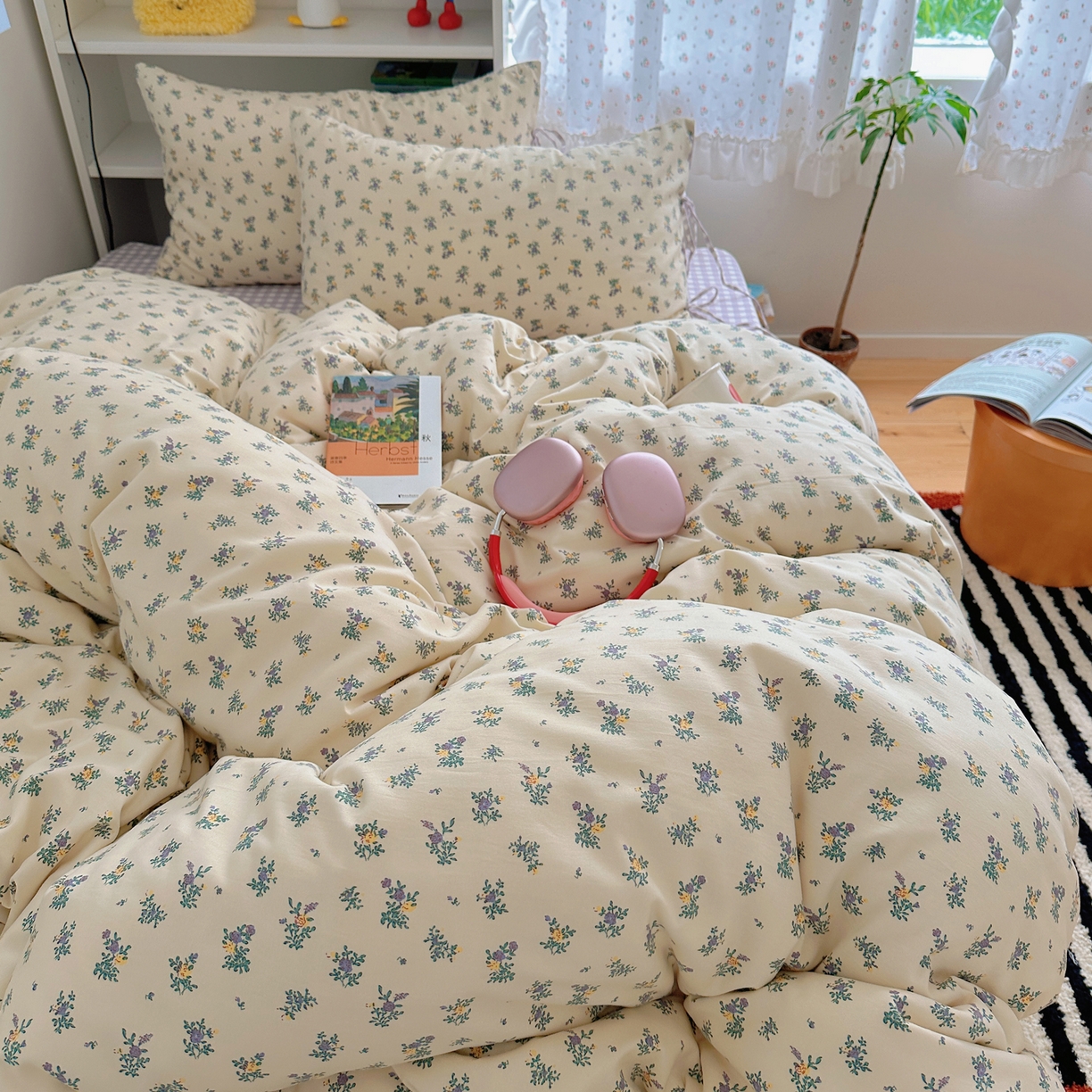 91家纺网 家纺一手货源 找家纺 初念 2025新款水洗棉系绳云朵棉四件套系列 系带-夏日铃兰