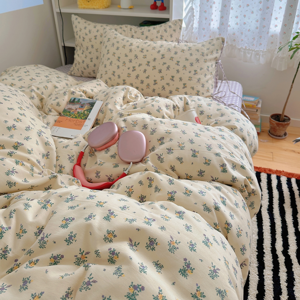 91家纺网 家纺一手货源 找家纺 初念 2025新款水洗棉系绳云朵棉四件套系列 系带-夏日铃兰