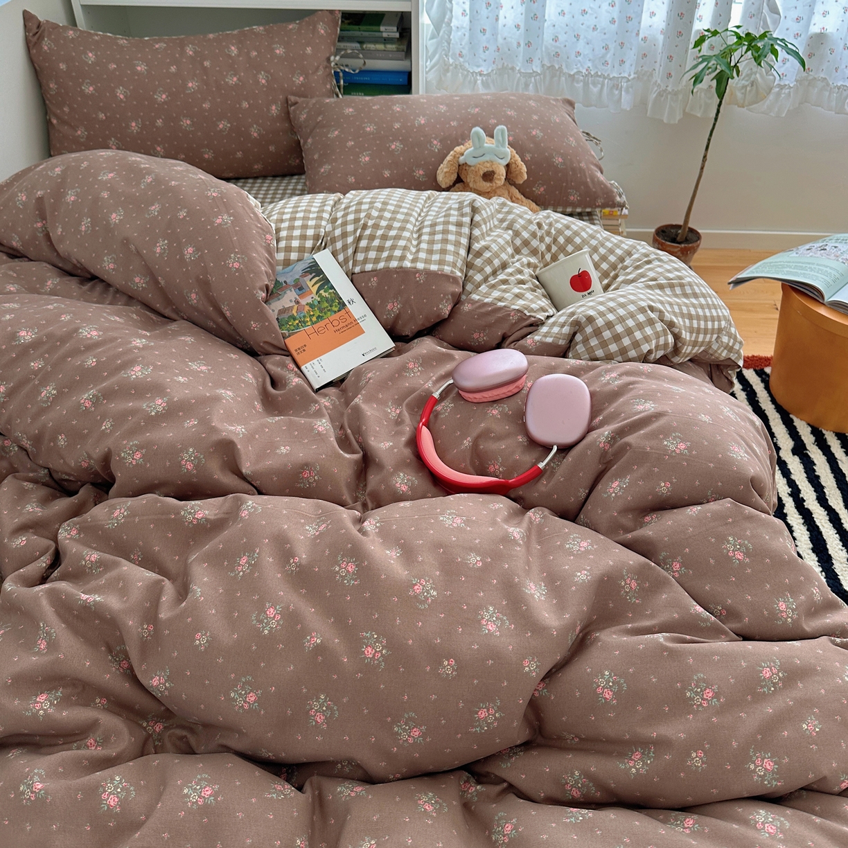 91家纺网 家纺一手货源 找家纺 初念 2025新款水洗棉系绳云朵棉四件套系列 系带-初夏-咖