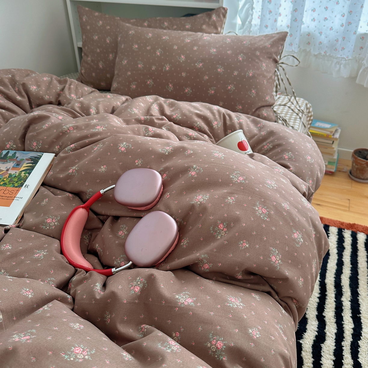 91家纺网 家纺一手货源 找家纺 初念 2025新款水洗棉系绳云朵棉四件套系列 系带-初夏-咖