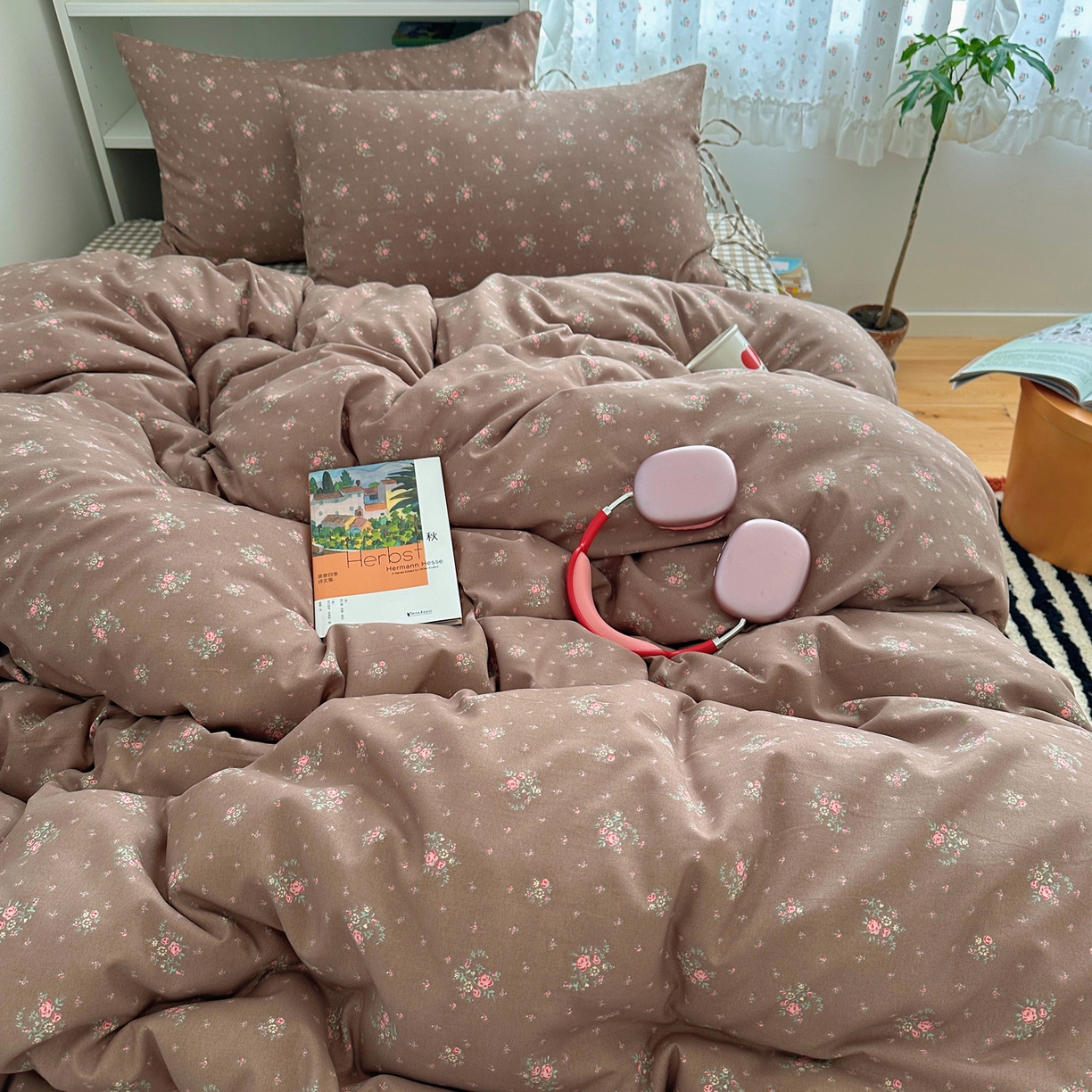 91家纺网 家纺一手货源 找家纺 初念 2025新款水洗棉系绳云朵棉四件套系列 系带-初夏-咖