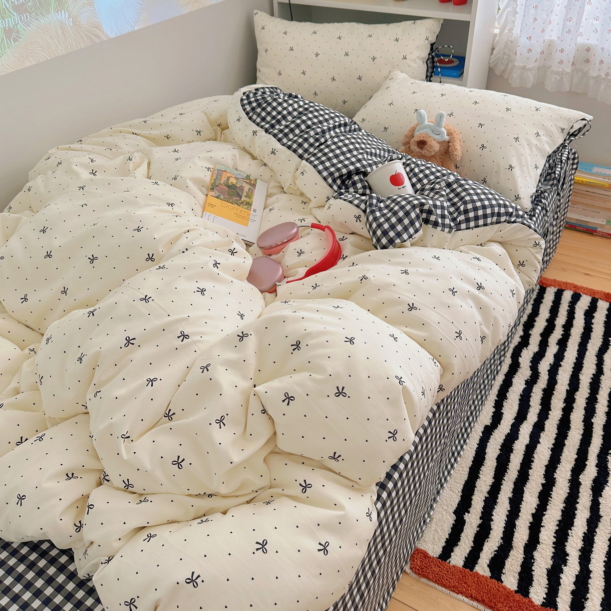 91家纺网 家纺一手货源 找家纺 初念 2025新款水洗棉系绳云朵棉四件套系列 系带-蝴蝶集-黑