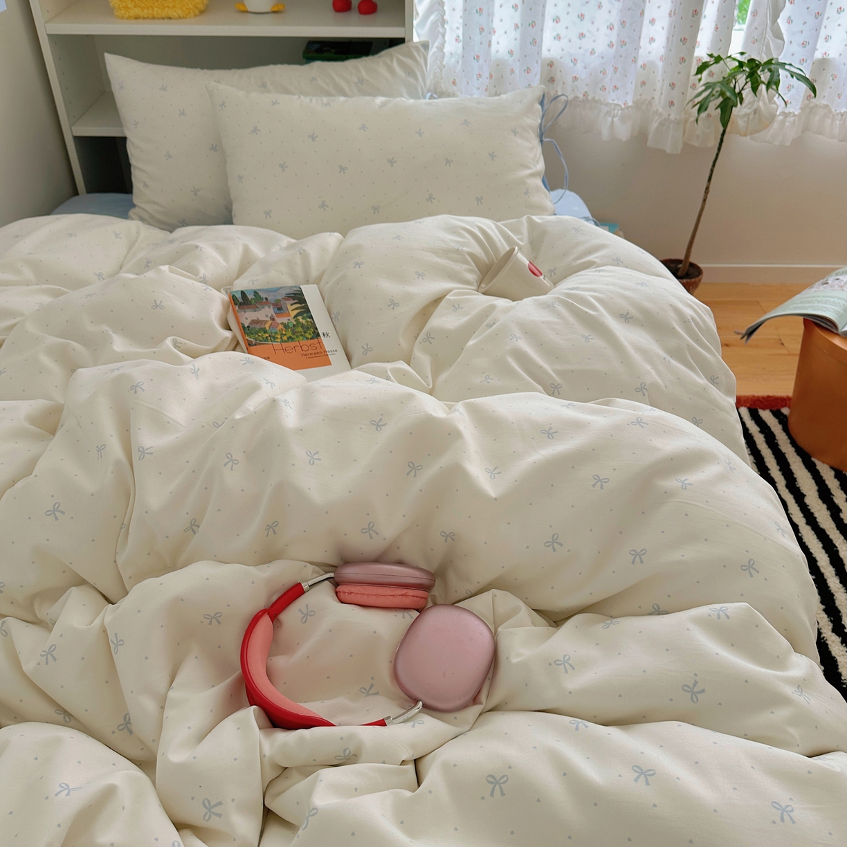 91家纺网 家纺一手货源 找家纺 初念 2025新款水洗棉系绳云朵棉四件套系列 系带-蝴蝶集-蓝