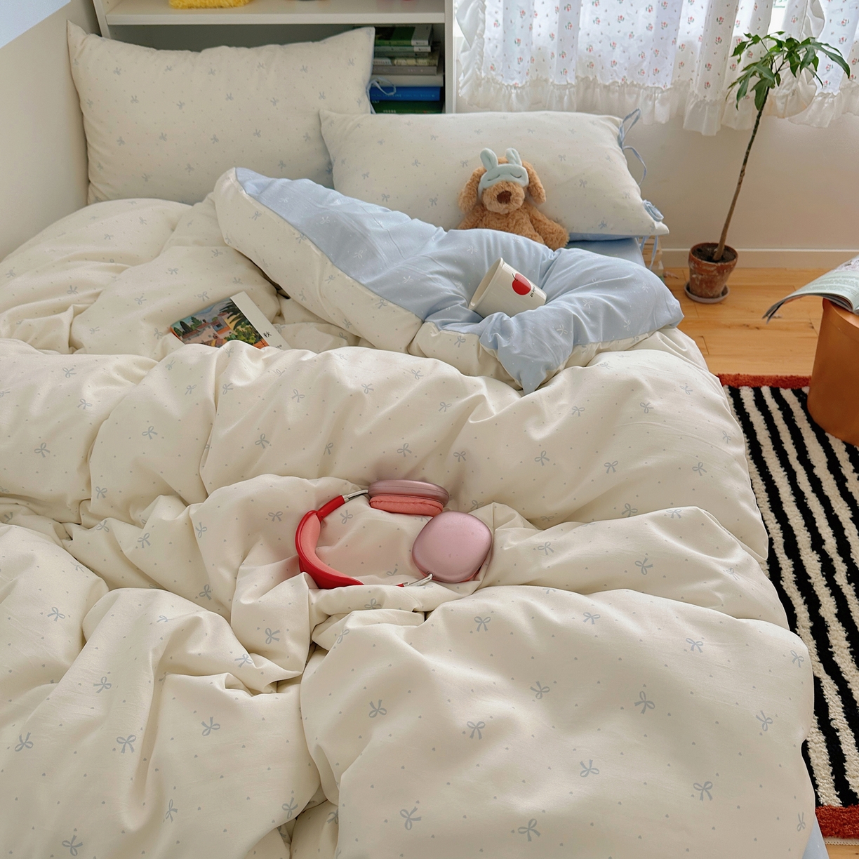 91家纺网 家纺一手货源 找家纺 初念 2025新款水洗棉系绳云朵棉四件套系列 系带-蝴蝶集-蓝