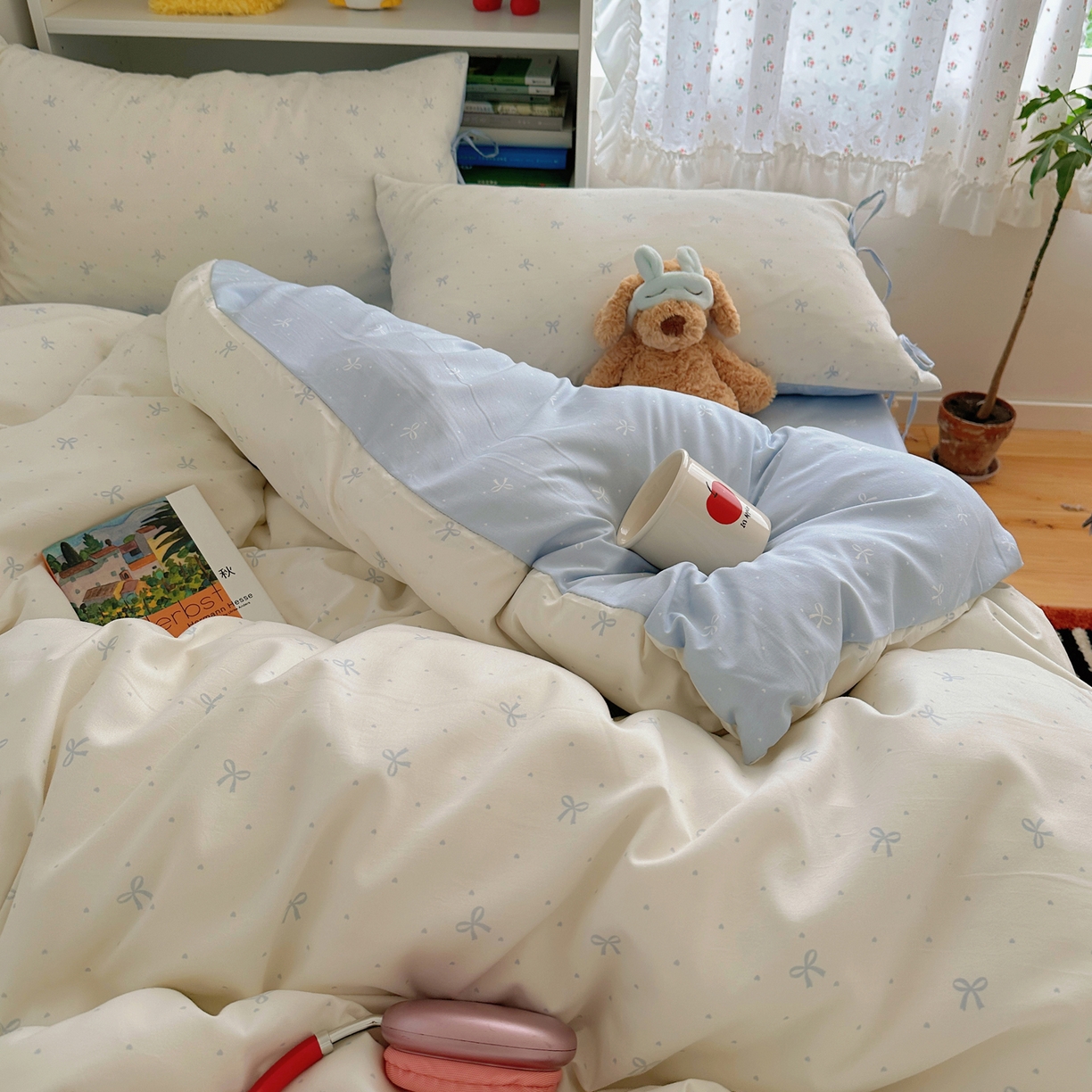 91家纺网 家纺一手货源 找家纺 初念 2025新款水洗棉系绳云朵棉四件套系列 系带-蝴蝶集-蓝