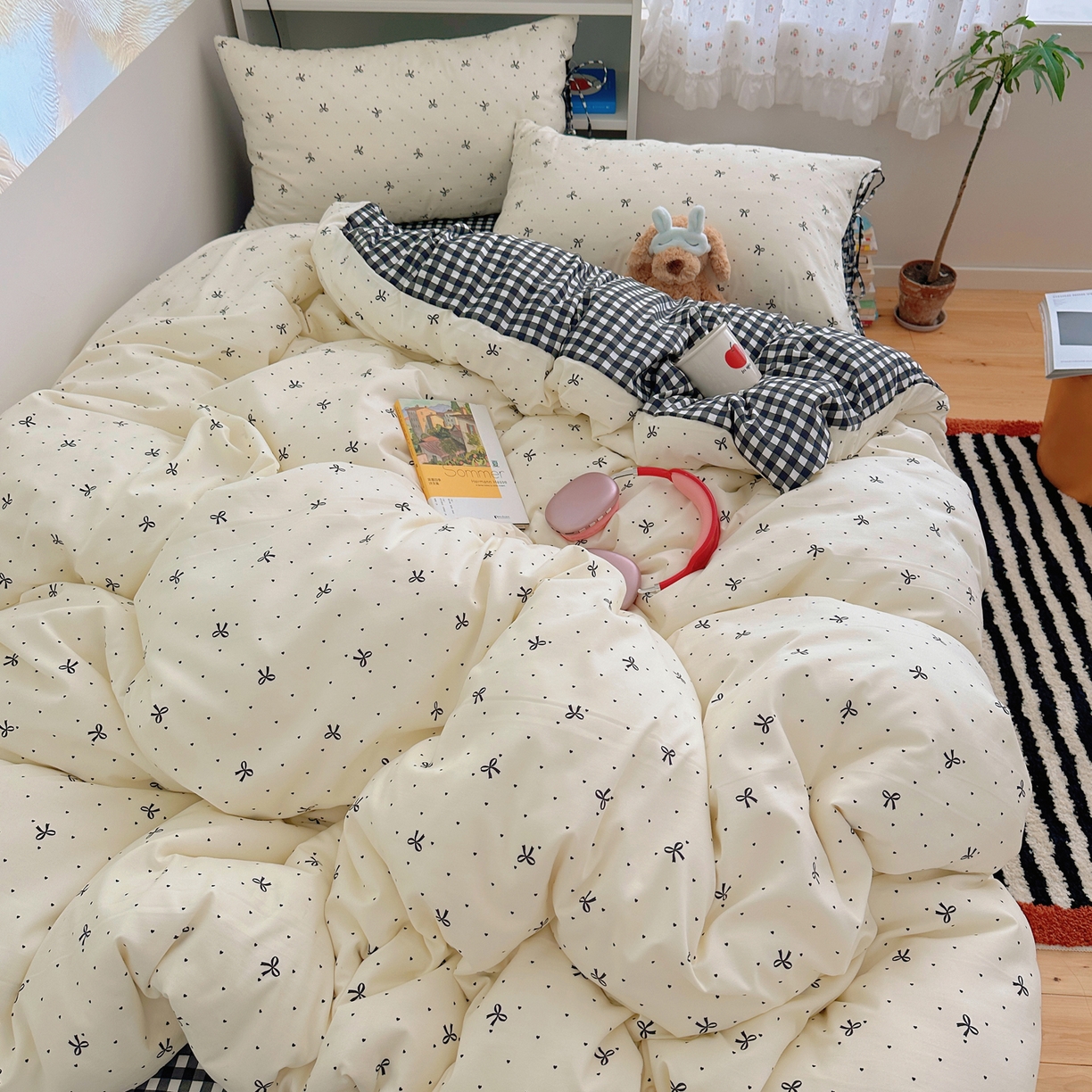 91家纺网 家纺一手货源 找家纺 初念 2025新款水洗棉系绳云朵棉四件套系列 系带-蝴蝶集-黑