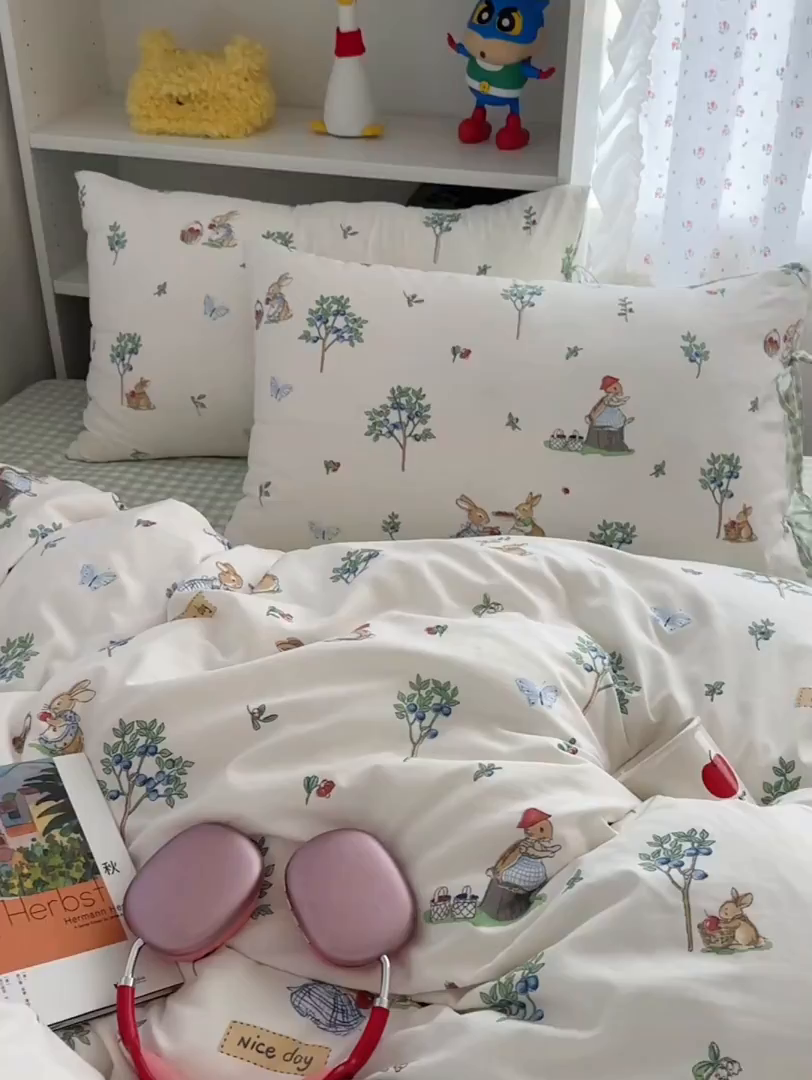 91家纺网 家纺一手货源 找家纺 初念 2025新款水洗棉系绳云朵棉四件套系列 系带-小兔弦音