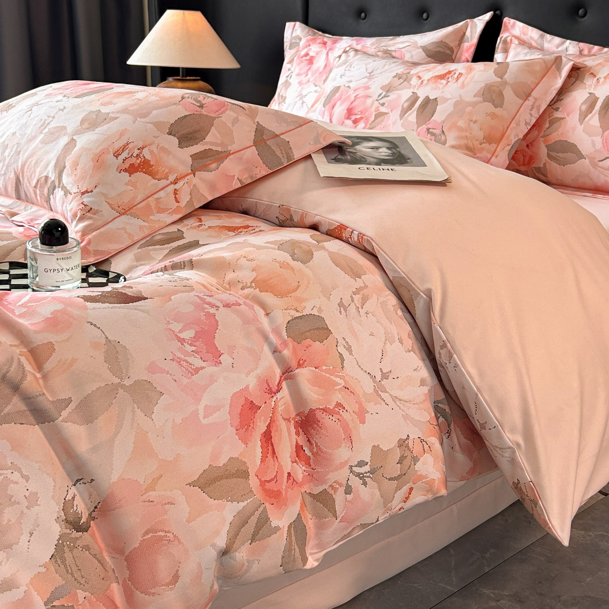 91家纺网 家纺一手货源 找家纺 玉海棠家纺 2025新款数码印花加厚全棉磨毛四件套 粉色罗曼使