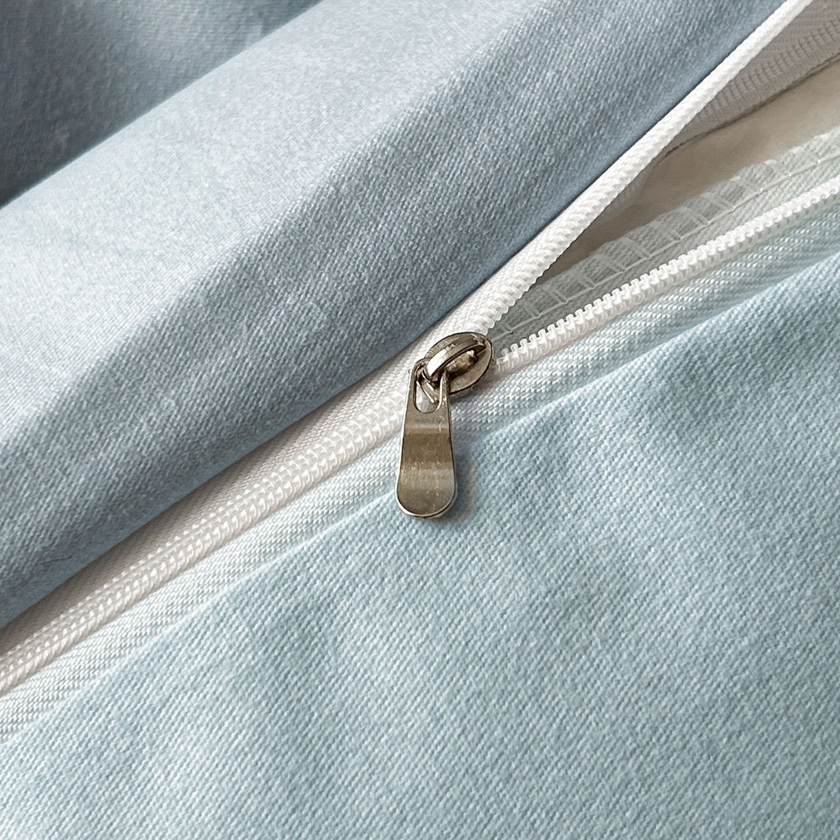 91家纺网 家纺一手货源 找家纺 玉海棠家纺 2025新款数码印花加厚全棉磨毛四件套 翎羽秘境