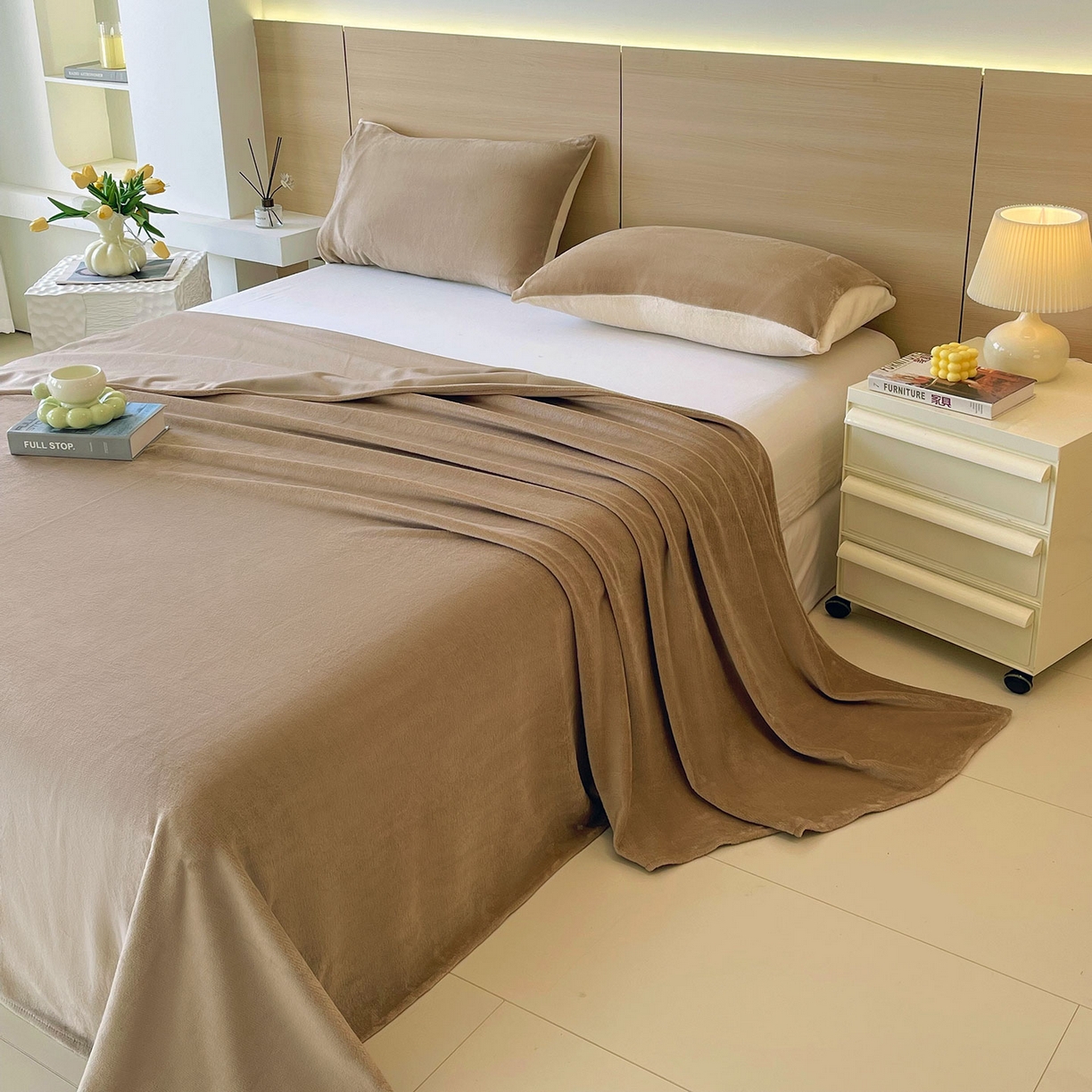 91家纺网 家纺一手货源 找家纺 小懒猪 2025年新款220克A类牛奶绒单床单 咖色