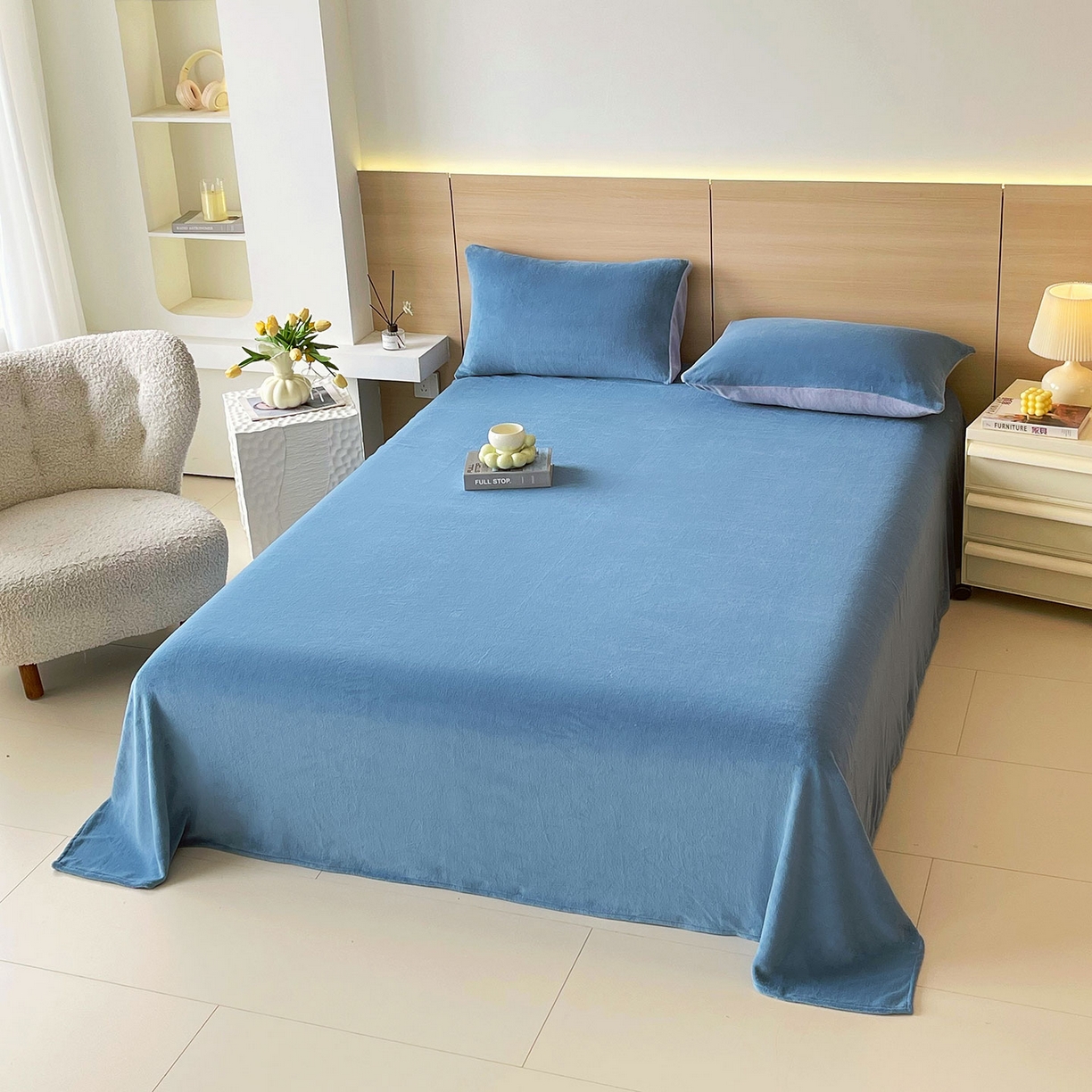 91家纺网 家纺一手货源 找家纺 小懒猪 2025年新款220克A类牛奶绒单床单 复古蓝