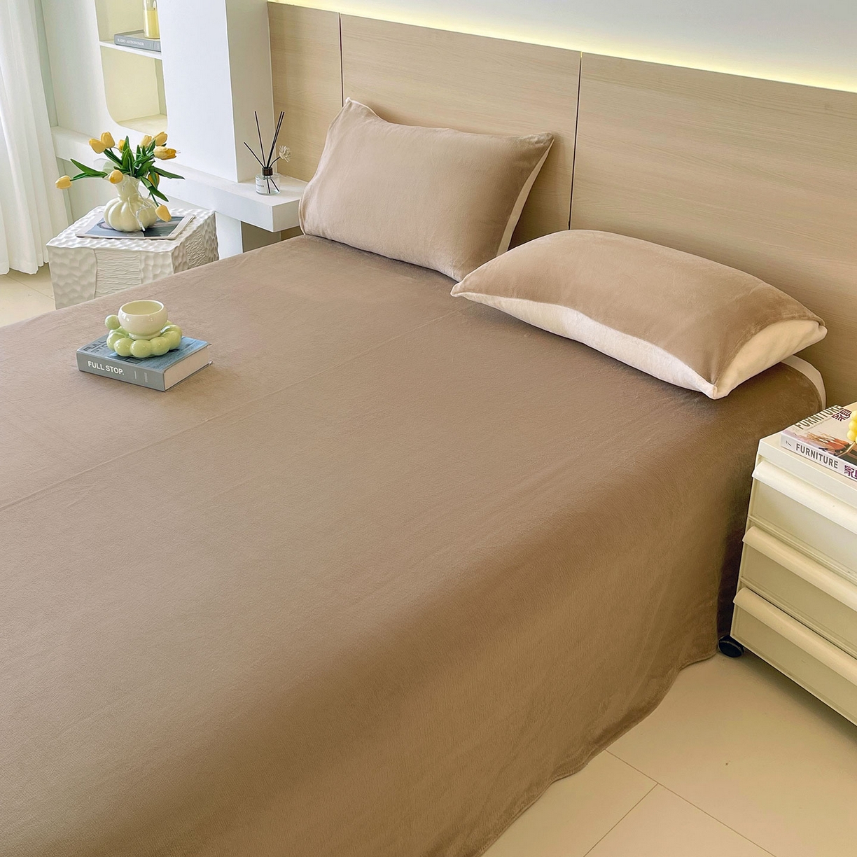 91家纺网 家纺一手货源 找家纺 小懒猪 2025年新款220克A类牛奶绒单床单 咖色