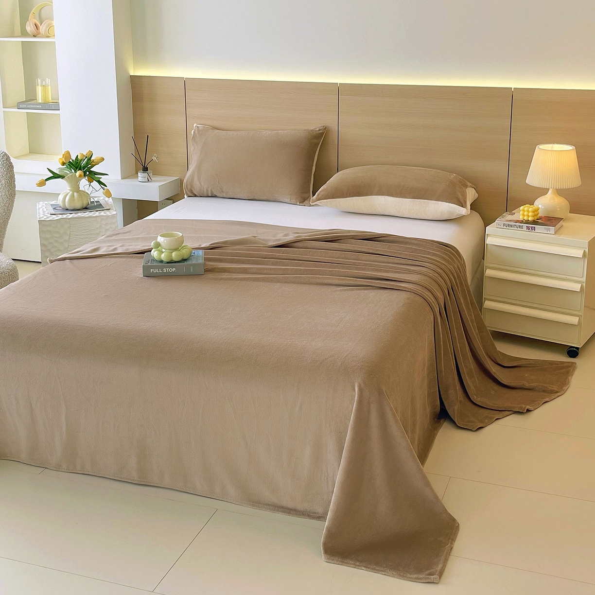 91家纺网 家纺一手货源 找家纺 小懒猪 2025年新款220克A类牛奶绒单床单 咖色