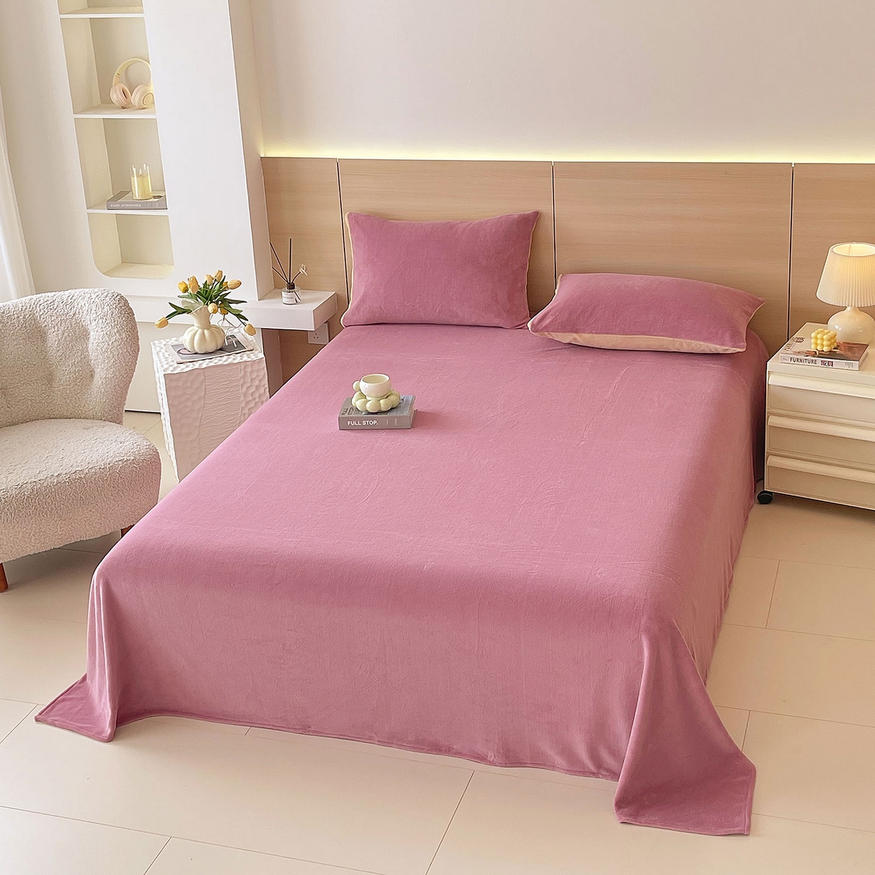 91家纺网 家纺一手货源 找家纺 小懒猪 2025年新款220克A类牛奶绒单床单 紫粉