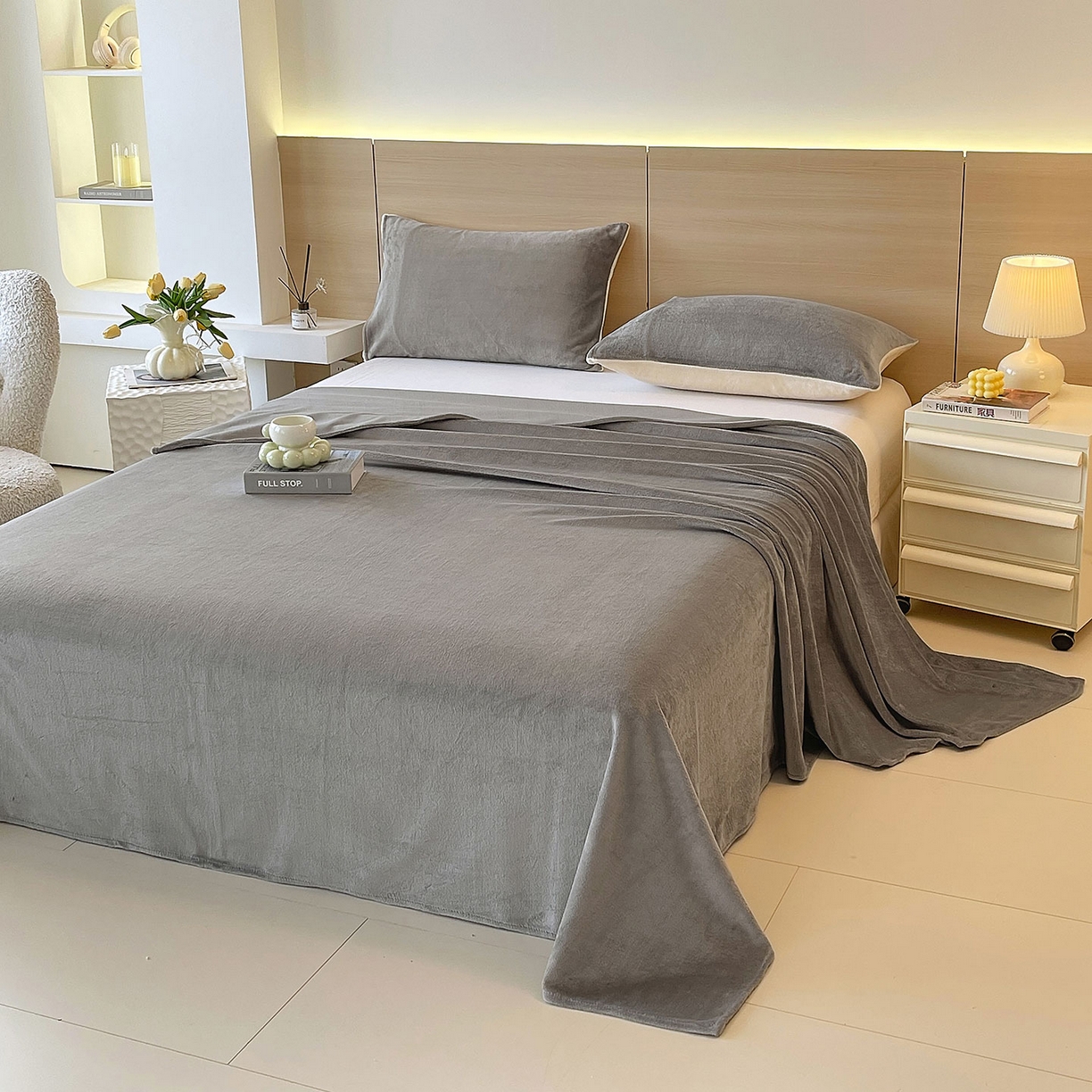 91家纺网 家纺一手货源 找家纺 小懒猪 2025年新款220克A类牛奶绒单床单 银灰