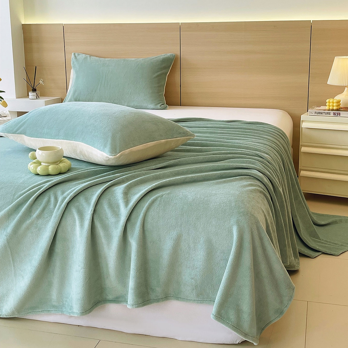 91家纺网 家纺一手货源 找家纺 小懒猪 2025年新款220克A类牛奶绒单床单 浅绿