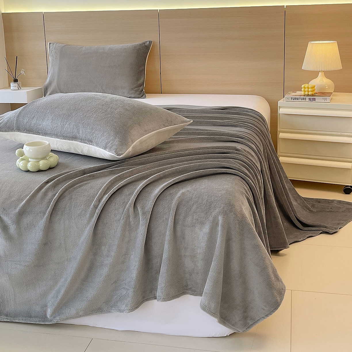 91家纺网 家纺一手货源 找家纺 小懒猪 2025年新款220克A类牛奶绒单床单 银灰