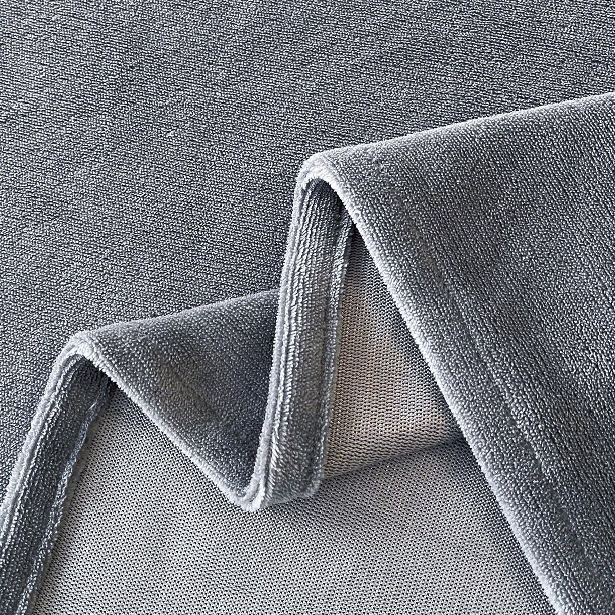 91家纺网 家纺一手货源 找家纺 小懒猪 2025年新款220克A类牛奶绒单床单 钛灰