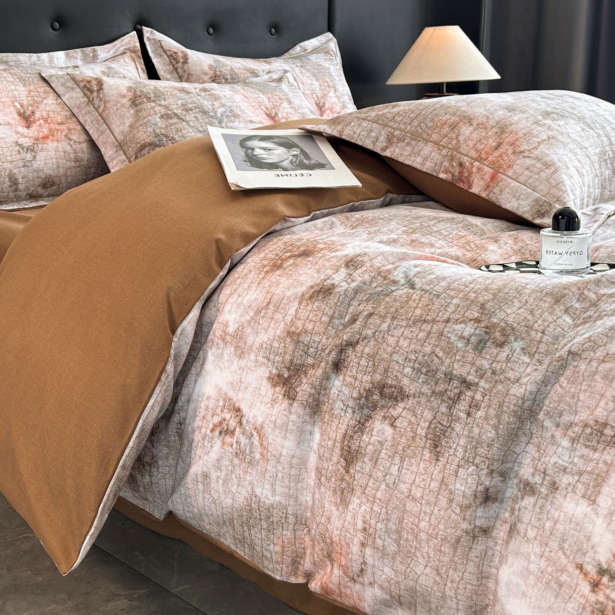 91家纺网 家纺一手货源 找家纺 玉海棠家纺 2025新款数码印花加厚全棉磨毛四件套 鎏金之痕