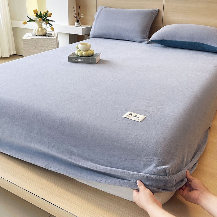 91家纺网 家纺一手货源 找家纺 （总）小懒猪 2025年新款220克A类牛奶绒单床笠