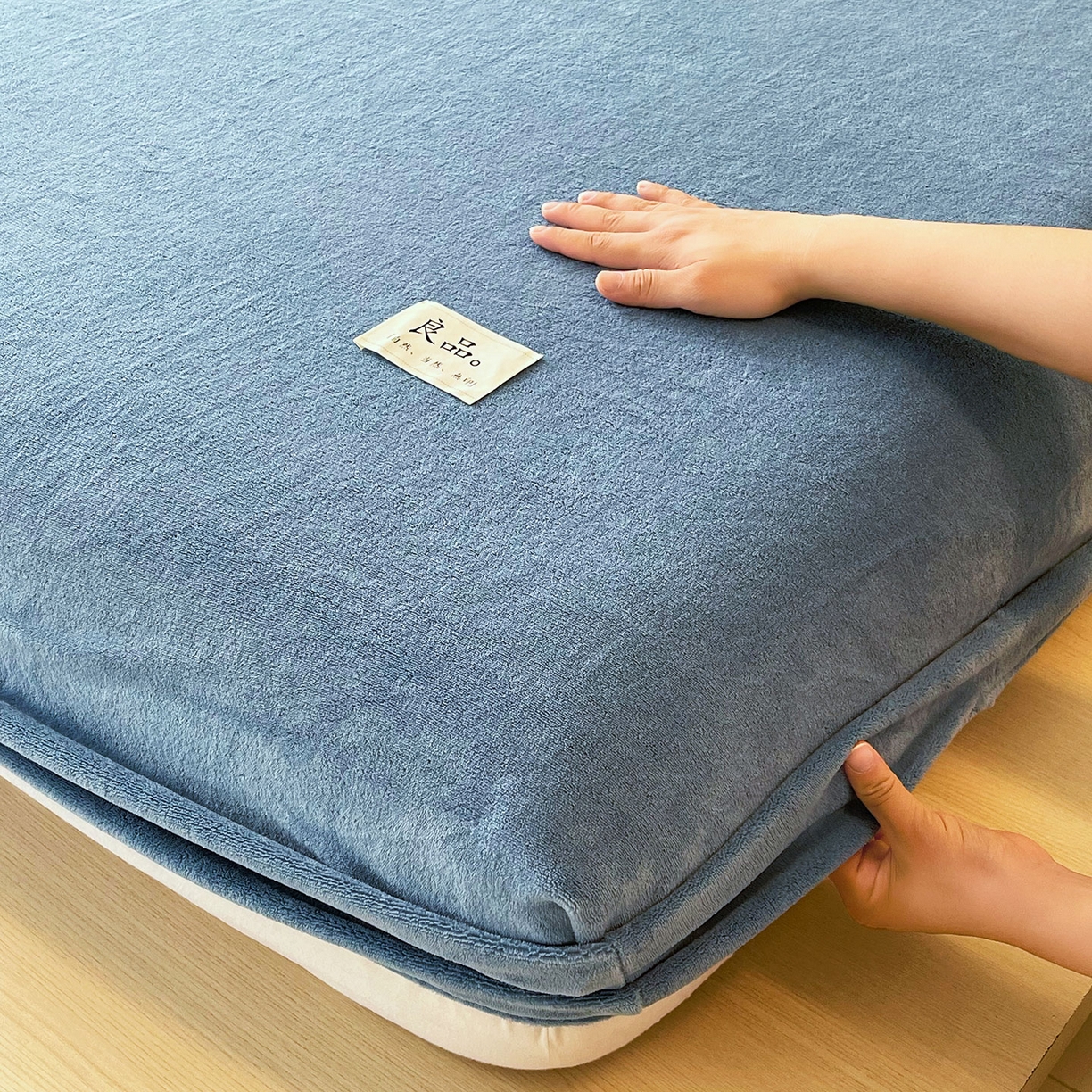 91家纺网 家纺一手货源 找家纺 （总）小懒猪 2025年新款220克A类牛奶绒单床笠