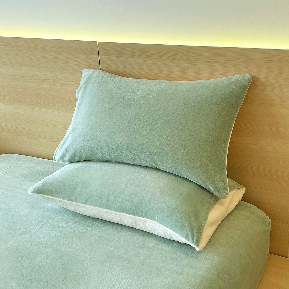 91家纺网 家纺一手货源 找家纺 小懒猪 2025年新款220克A类牛奶绒单床笠 浅绿