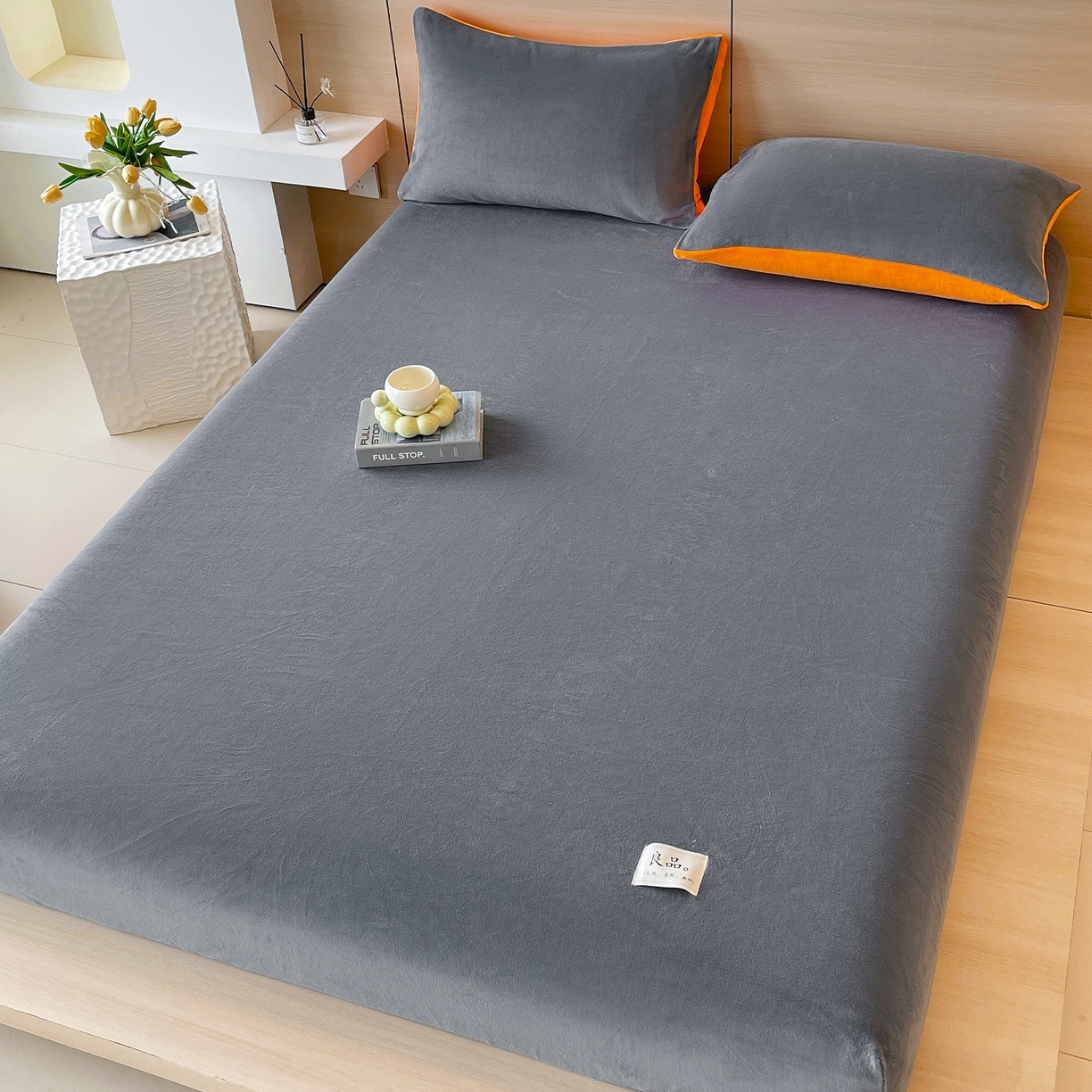 91家纺网 家纺一手货源 找家纺 小懒猪 2025年新款220克A类牛奶绒单床笠 钛灰