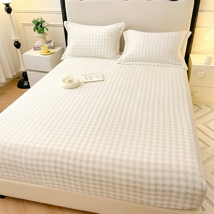 91家纺网 家纺一手货源 找家纺 宅部落 2025新款加厚牛奶绒泡泡绒单床笠床笠单品床笠单件 优雅白