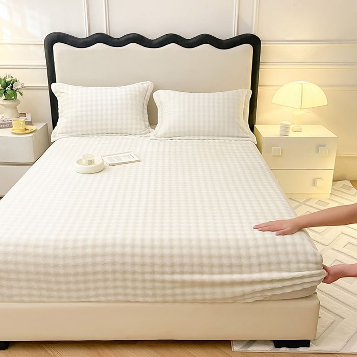 91家纺网 家纺一手货源 找家纺 宅部落 2025新款加厚牛奶绒泡泡绒单床笠床笠单品床笠单件 优雅白