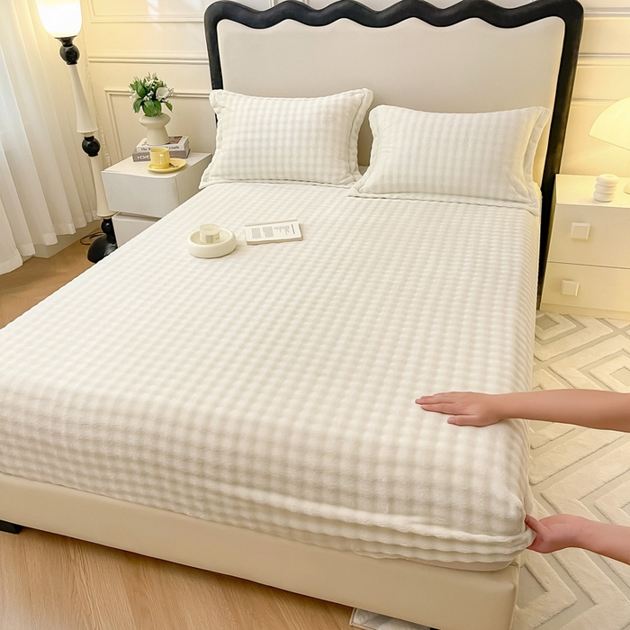 91家纺网 家纺一手货源 找家纺 宅部落 2025新款加厚牛奶绒泡泡绒单床笠床笠单品床笠单件 优雅白