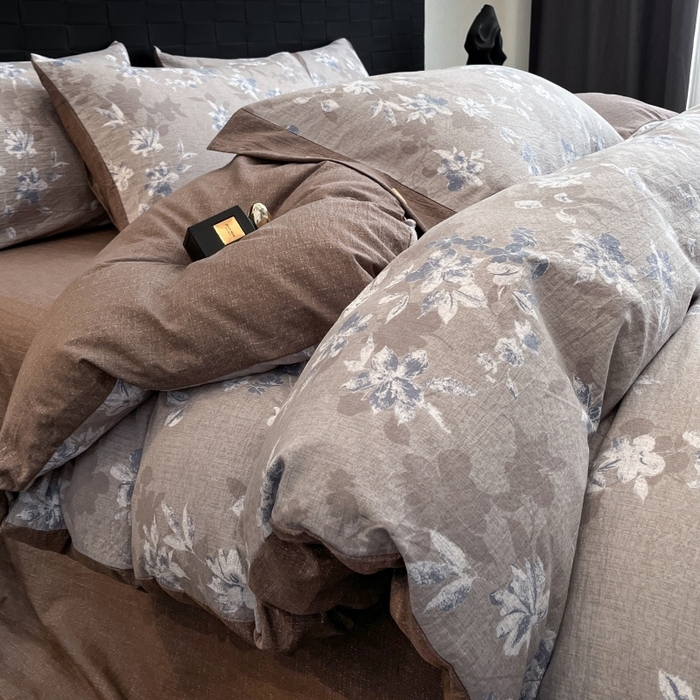 91家纺网 家纺一手货源 找家纺 梦舒羽 2025新款A类原麻纽扣四件套加厚被套床单床笠宿舍双人床仿亚麻套件 漫步花丛-蓝