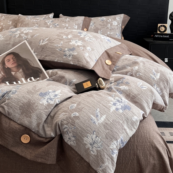 91家纺网 家纺一手货源 找家纺 梦舒羽 2025新款A类原麻纽扣四件套加厚被套床单床笠宿舍双人床仿亚麻套件 漫步花丛-蓝
