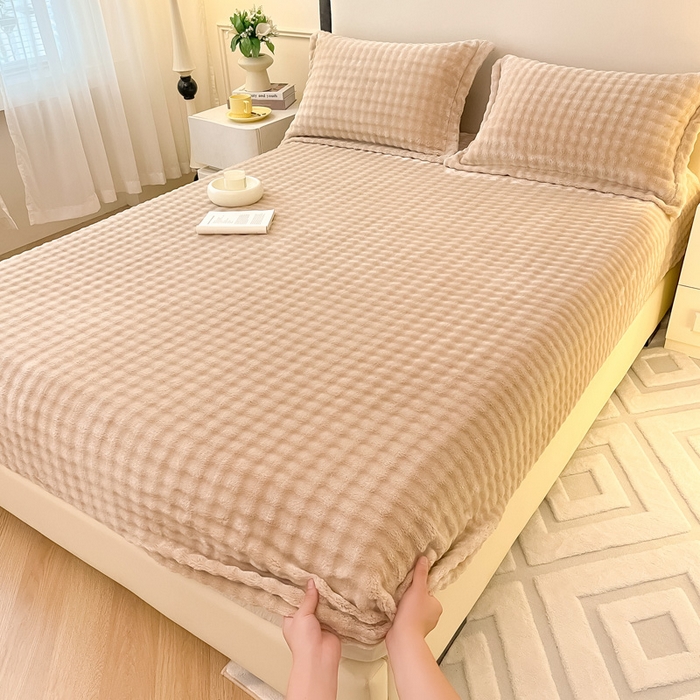 91家纺网 家纺一手货源 找家纺 宅部落 2025新款加厚牛奶绒泡泡绒单床笠床笠单品床笠单件 优雅驼