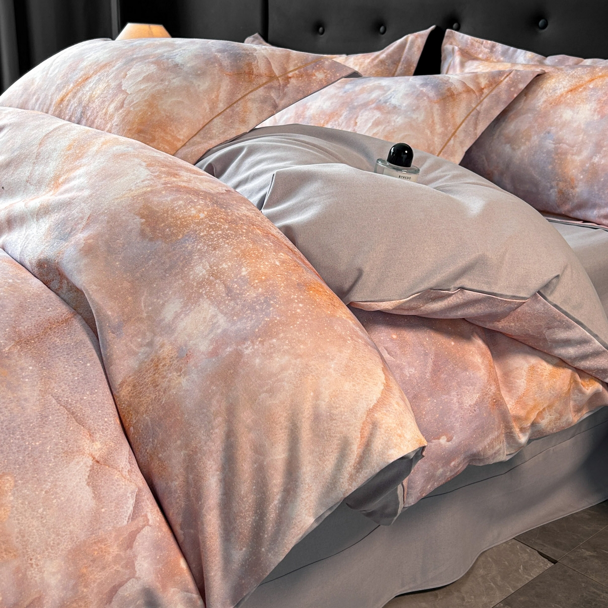 91家纺网 家纺一手货源 找家纺 玉海棠家纺 2025新款数码印花加厚全棉磨毛四件套 云深归处