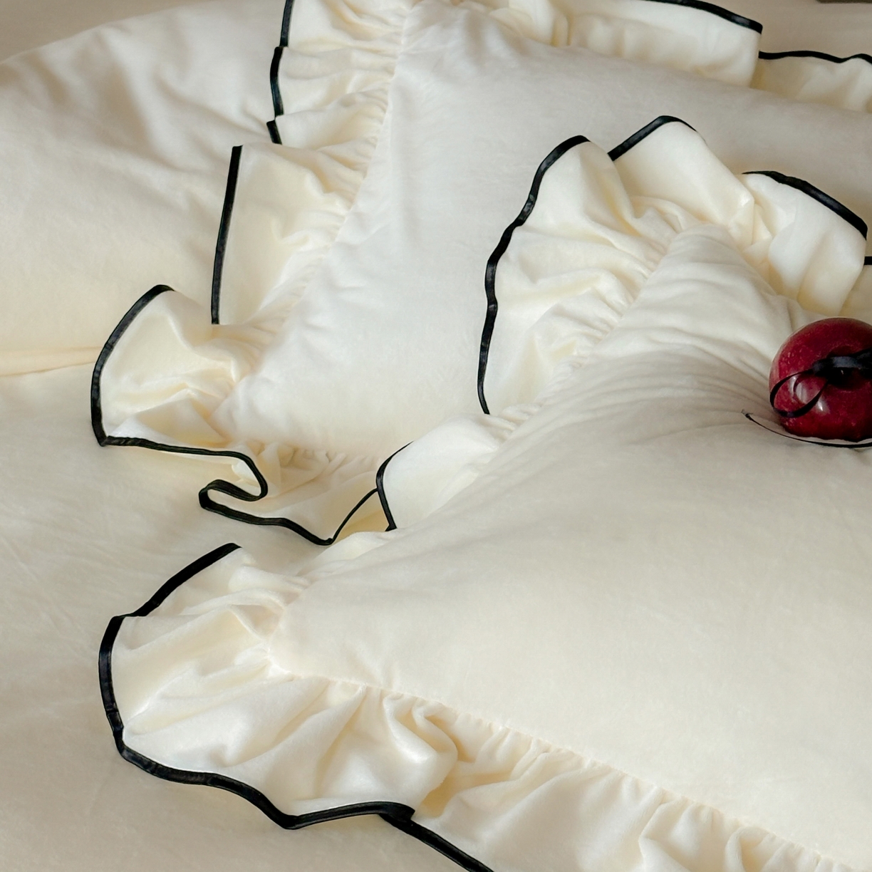 91家纺网 家纺一手货源 找家纺 （总）ONE TWO ONE 121 2025新款轻奢新法式德芙绒宝宝绒婴儿绒短毛绒牛奶绒四件套床单被套（【提供买家秀】【会员-20】 平台控价券后不得低于318/338元）