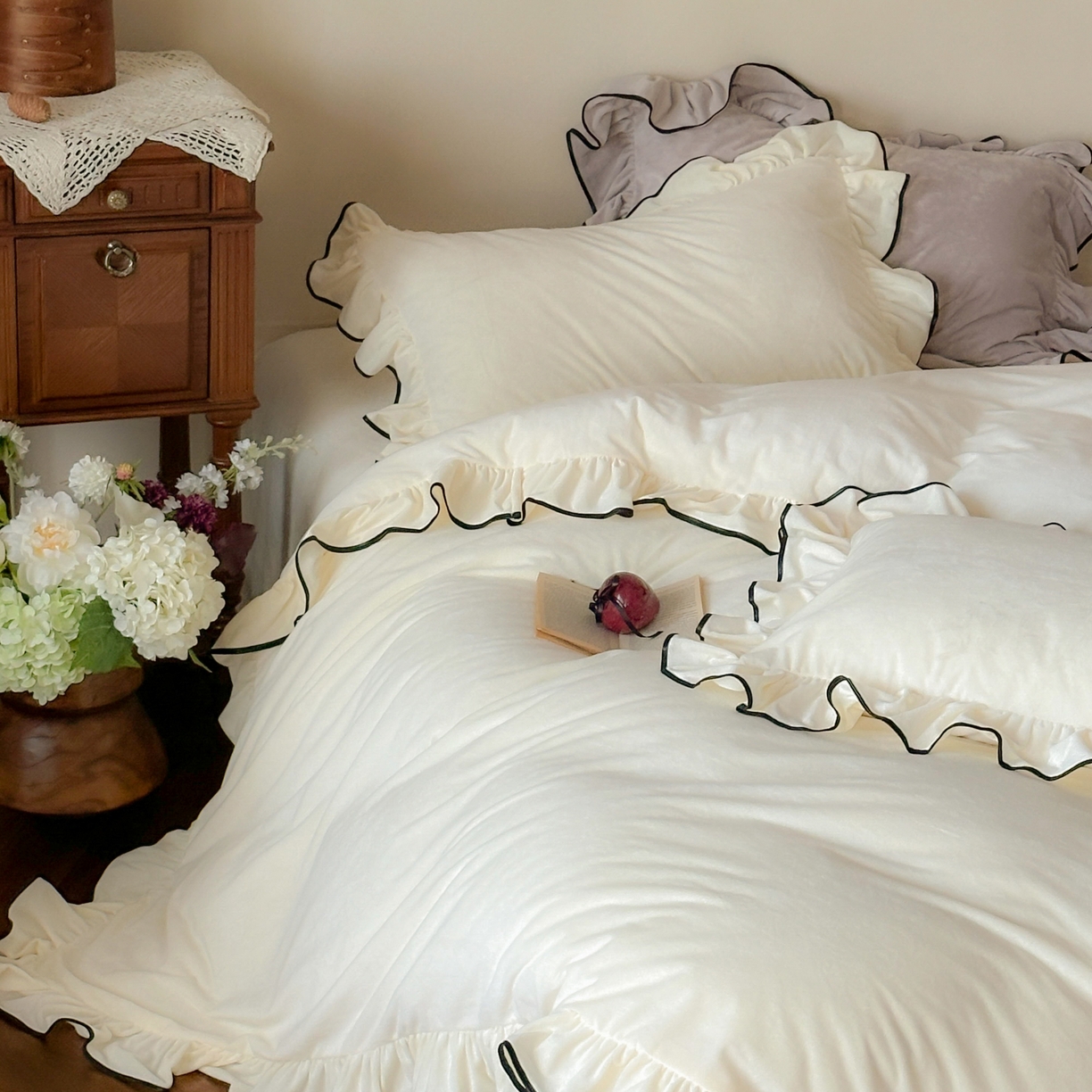 91家纺网 家纺一手货源 找家纺 （总）ONE TWO ONE 121 2025新款轻奢新法式德芙绒宝宝绒婴儿绒短毛绒牛奶绒四件套床单被套（【提供买家秀】【会员-20】 平台控价券后不得低于318/338元）