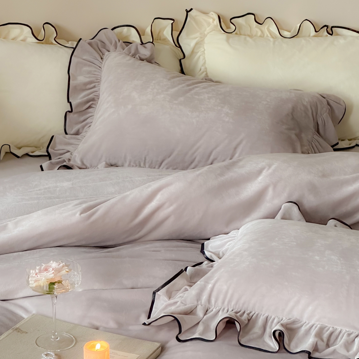 91家纺网 家纺一手货源 找家纺 ONE TWO ONE 121 2025新款轻奢新法式德芙绒宝宝绒婴儿绒短毛绒牛奶绒四件套床单被套（【提供买家秀】【会员-20】 平台控价券后不得低于318/338元） 戴安娜-缦紫