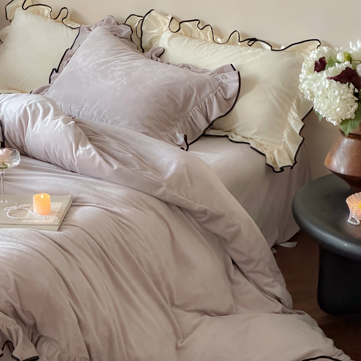 91家纺网 家纺一手货源 找家纺 ONE TWO ONE 121 2025新款轻奢新法式德芙绒宝宝绒婴儿绒短毛绒牛奶绒四件套床单被套（【提供买家秀】【会员-20】 平台控价券后不得低于318/338元） 戴安娜-缦紫