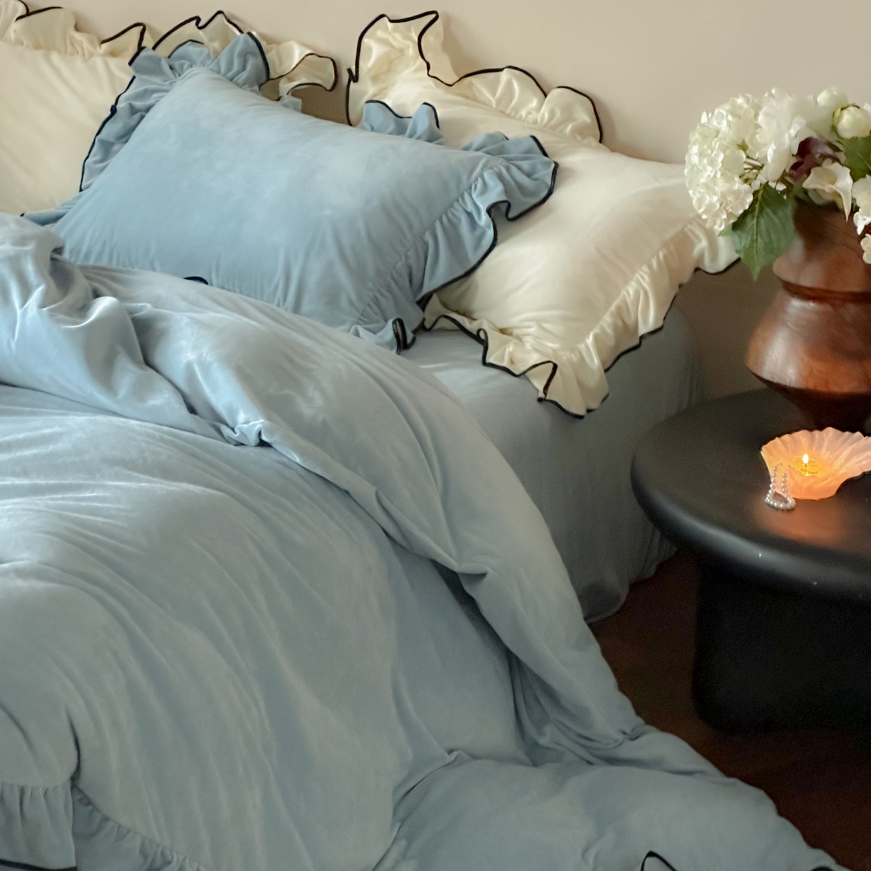 91家纺网 家纺一手货源 找家纺 ONE TWO ONE 121 2025新款轻奢新法式德芙绒宝宝绒婴儿绒短毛绒牛奶绒四件套床单被套（【提供买家秀】【会员-20】 平台控价券后不得低于318/338元） 戴安娜-栀蓝