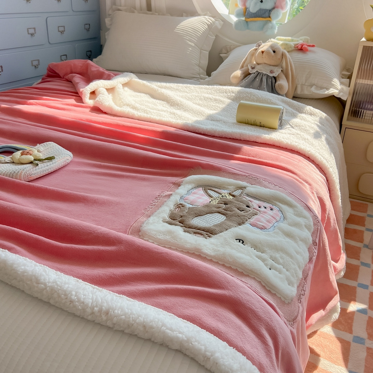 91家纺网 家纺一手货源 找家纺 （总）子钦家纺 2025新款秋冬加厚牛奶绒羊羔绒卡通贴布绣包边毛毯（第二波）