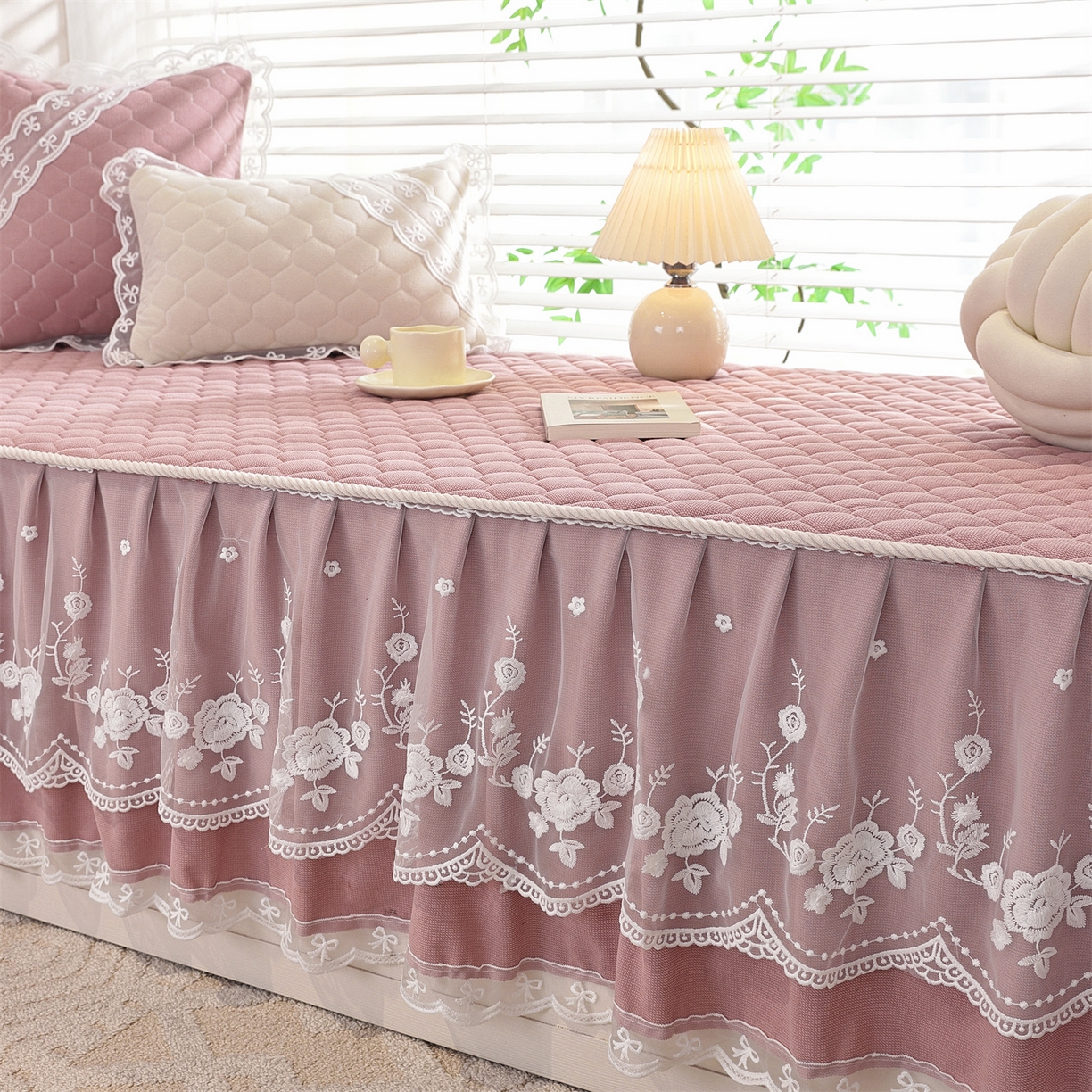 91家纺网 家纺一手货源 找家纺 共鸣沙发垫 2025新款星语飘窗垫 星空粉色