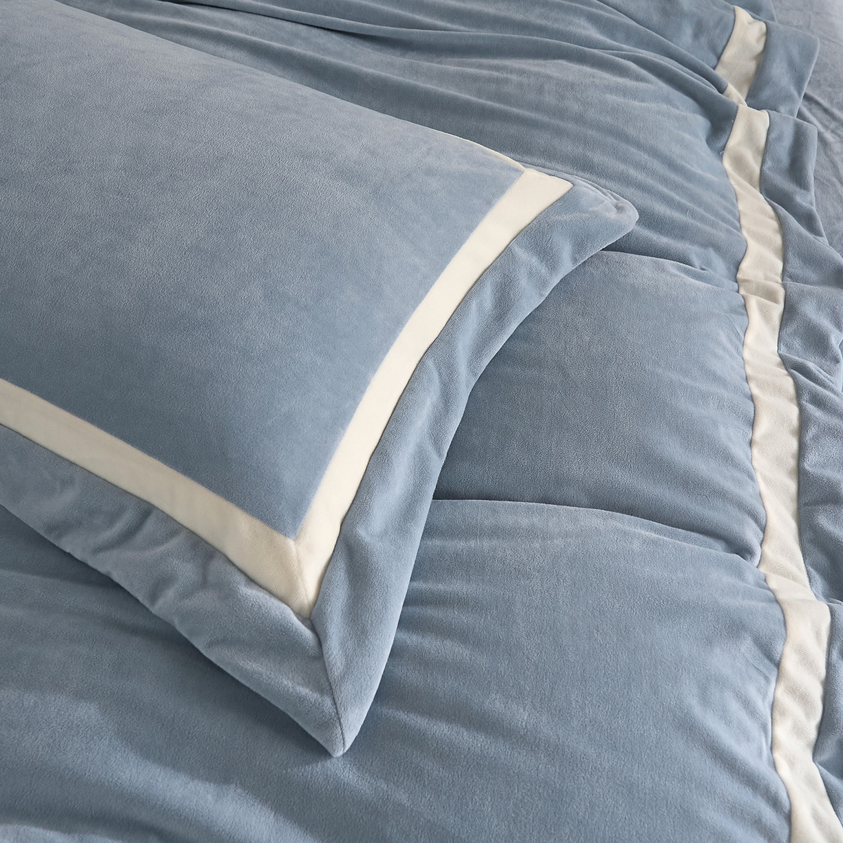 91家纺网 家纺一手货源 找家纺 （总）ONE TWO ONE 121 2025新款轻奢新法式德芙绒宝宝绒婴儿绒短毛绒牛奶绒四件套床单被套【繁华】【提供买家秀】【会员-20】 平台控价券后不得低于318/338元